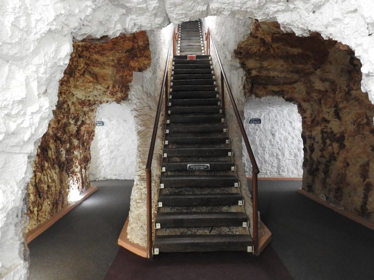 Underground Motel White Cliffs